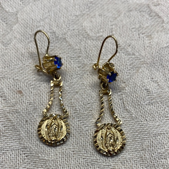 Jewelry - Elegant Earrings Gold Dangle Earrings with Royal Blue Stone